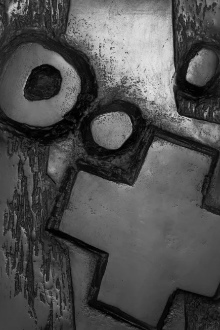 Jean-Paul Blais, bas-relief, bois courbé patiné